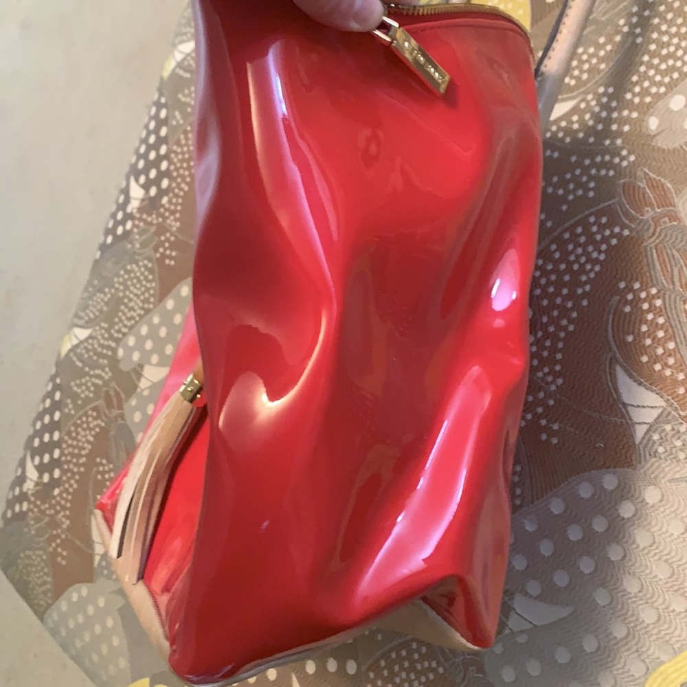 Large Anne Klein Patent Leather Red Bag - Picture 5 of 10